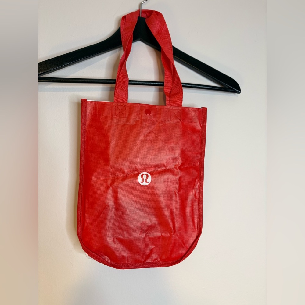 Lululemon Reusable Bag, Small, Red and White, NEW